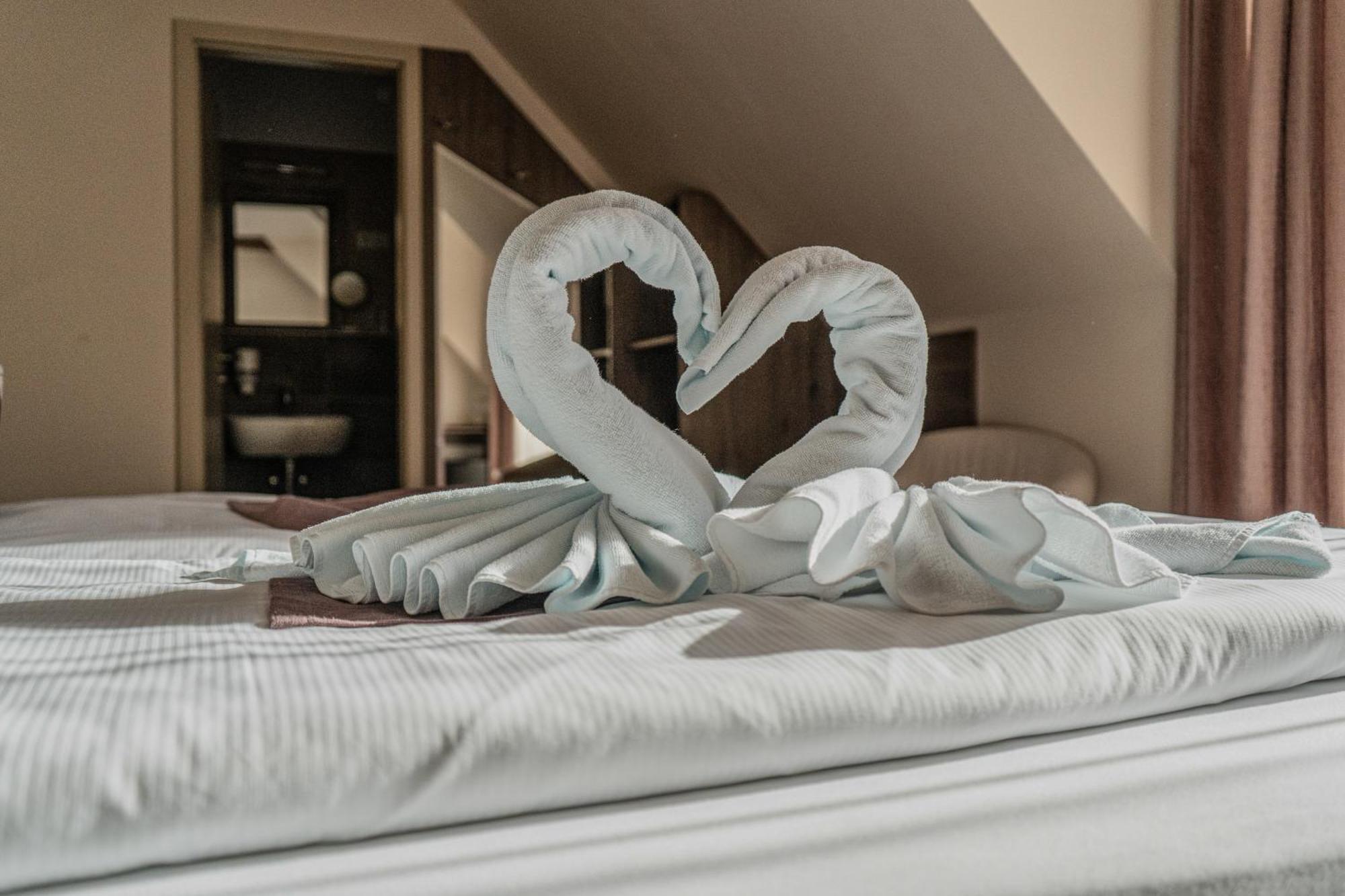 Bed and Breakfast Dreko Panzio & Borbisztro Győrújbarát Exteriér fotografie