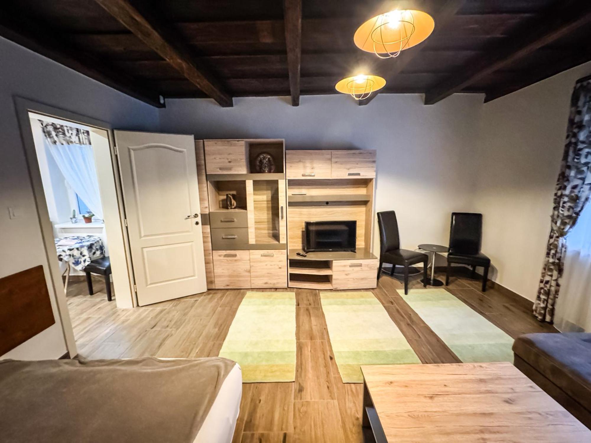 Bed and Breakfast Dreko Panzio & Borbisztro Győrújbarát Exteriér fotografie